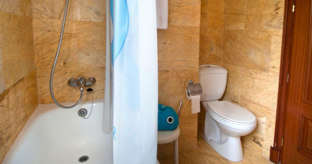 Apartament Les Tonyines Llança Zewnętrze zdjęcie