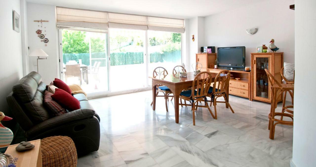 Apartament Les Tonyines Llança Zewnętrze zdjęcie