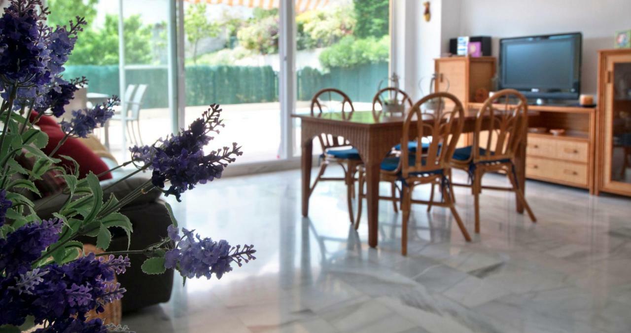 Apartament Les Tonyines Llança Zewnętrze zdjęcie